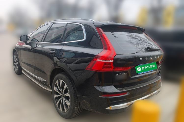 Used Volvo XC60 2024 B5 4x4 Smart Luxury Edition Exterior 3
