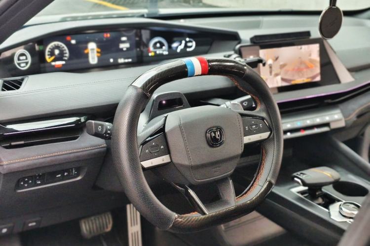 Used CHANGAN UNI-V 2022 1.5T Sport Edition
