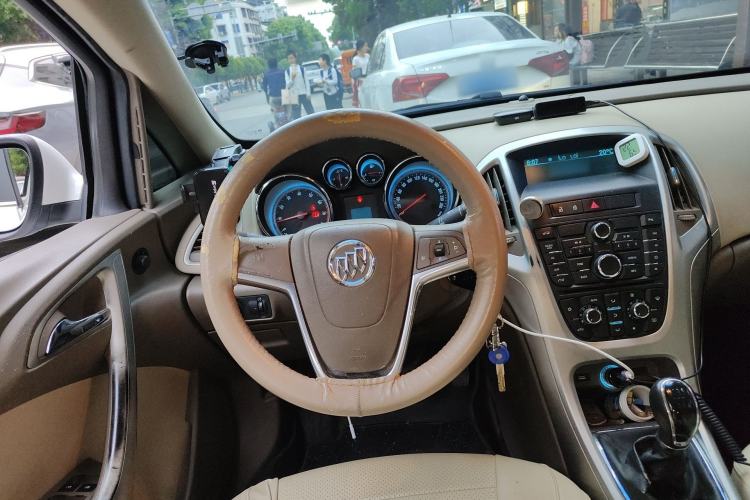 Used Buick GT 2013 GT 1.6L Manual Entry-Level Model