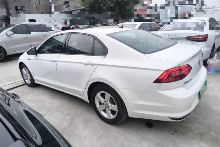 Used Volkswagen Lamando 2019 230TSI DSG Fashion Edition China VI
