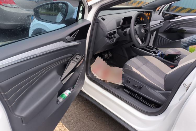 Used Volkswagen ID.4 CROZZ 2022 Pure Edition Limited Edition Driver Seat