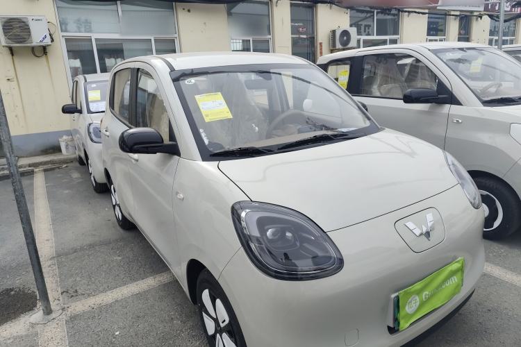 Used Wuling Hongguang MINIEV 2025 Four-Door Version Advanced Edition
