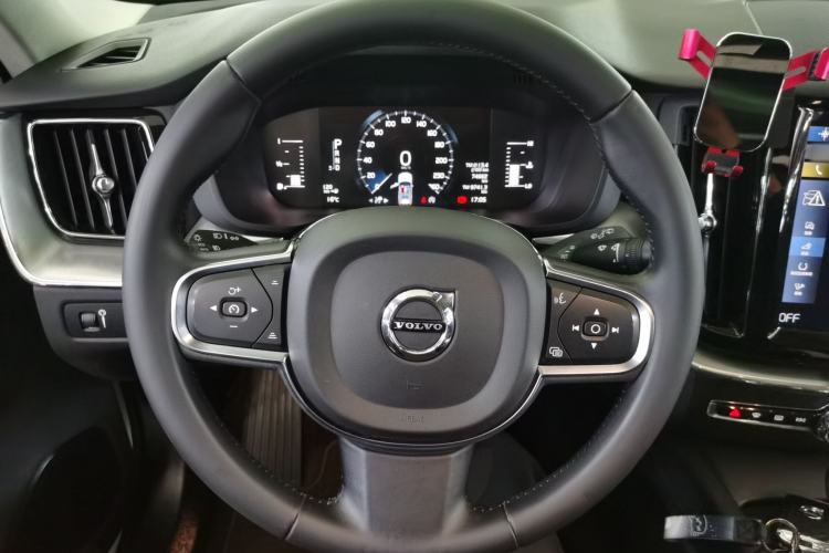 Used Volvo XC60 2020 T5 4x4 Zhiyi Luxury Edition
