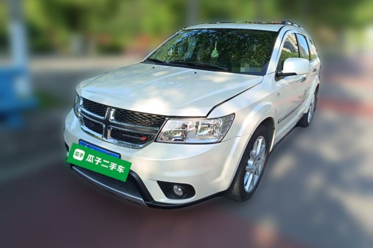 Used Dodge Journey 2013 2.4L Two-Wheel Drive Luxury Version