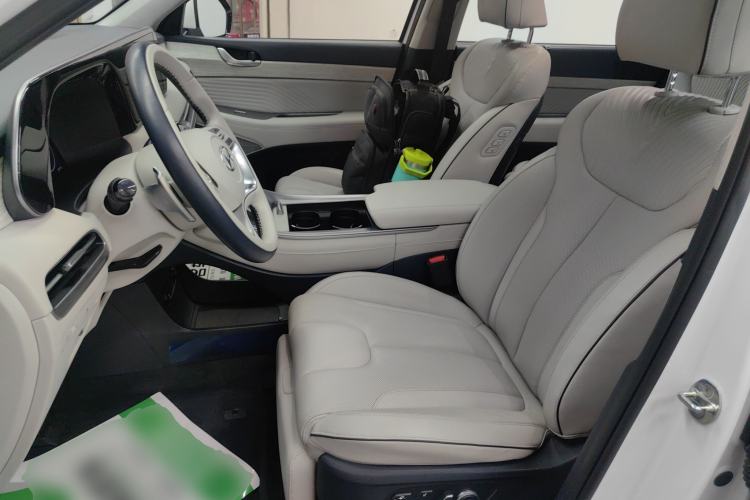 Used Hyundai Palisade 2023 3.5L Automatic All-Wheel Drive Calligraphy