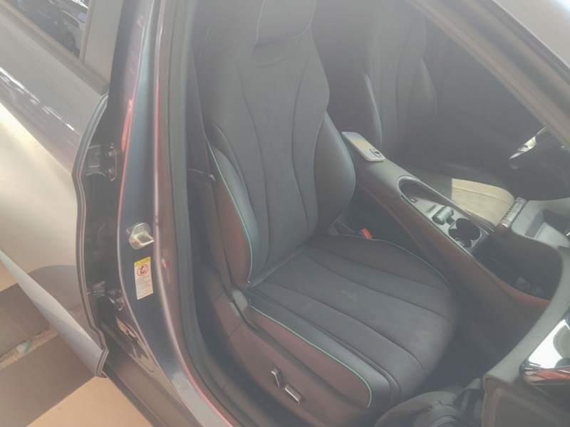 Used BYD Dolphin 2024 Honor Edition 420km Fashion Version — 24