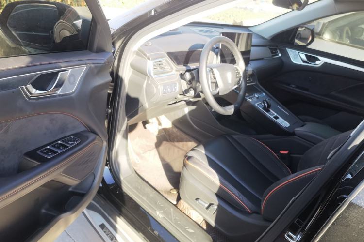 Used Wey Macchiato 2021 1.5L DHT Custom Edition