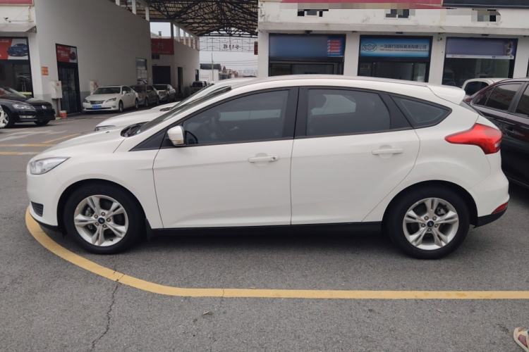 Used Ford Focus 2018 Hatchback Classic 1.6L Automatic Comfort Plus SmartDrive Edition