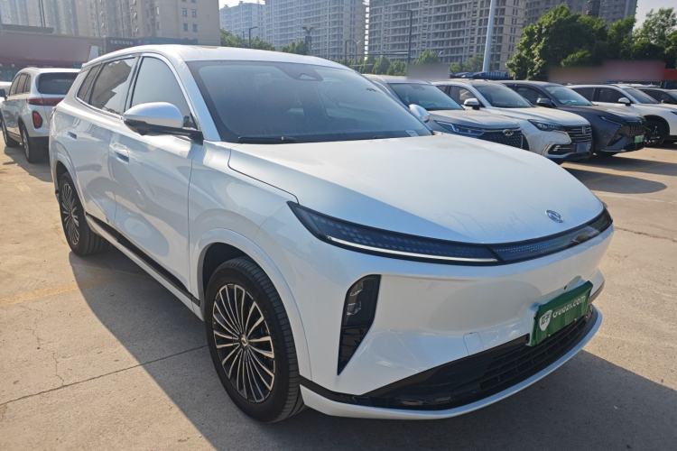 Used Dongfeng Aeolus L8 2025 Model 185KM Dream Edition