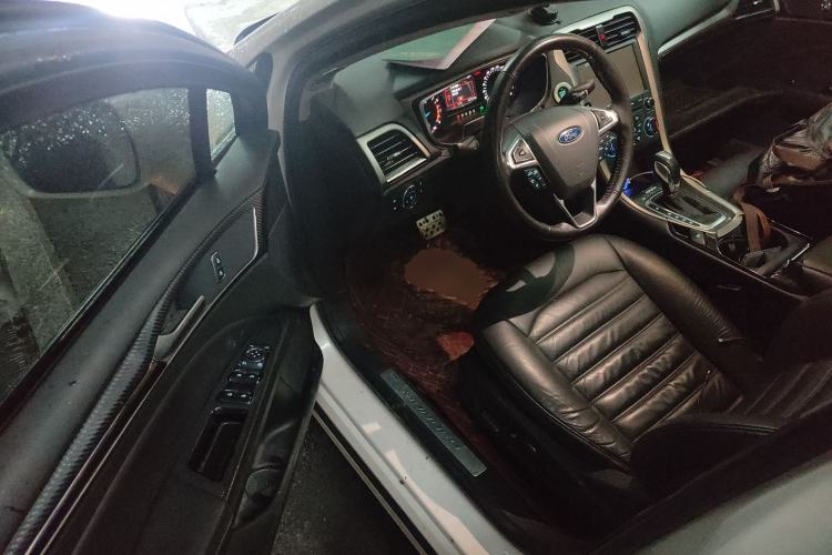 Used Ford Mondeo 2013 2.0L GTDi 200 Fashion Edition
