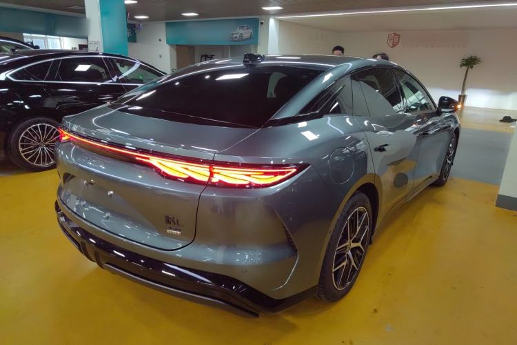 Used BYD Han L 2025 DM-p Four-Wheel-Drive LiDAR Flagship Model