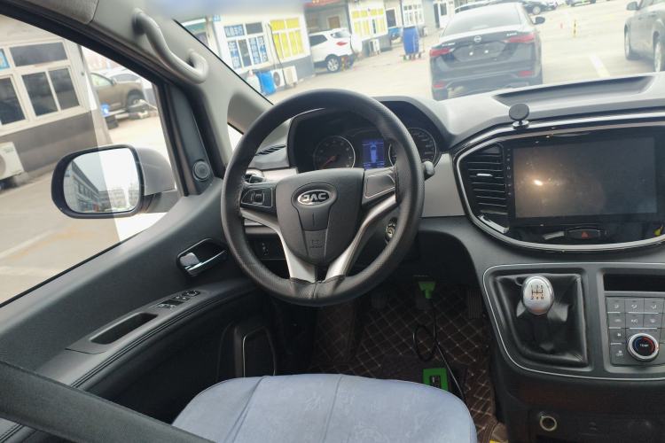 Used JAC Refine M4 2019 Business & Travel Series 2.0L Manual Speed Edition China VI Standard