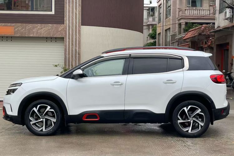 Used Citroen C5 AIRCROSS 2017 380THP Luxury Model Exterior 7