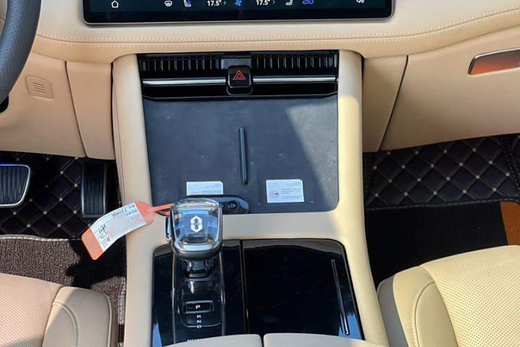 Used Hima AITO M7 2022 1.5T Four-Wheel Drive Luxury Edition