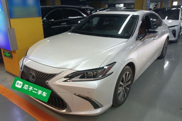 Used Lexus ES 2020 200 Excellence Edition