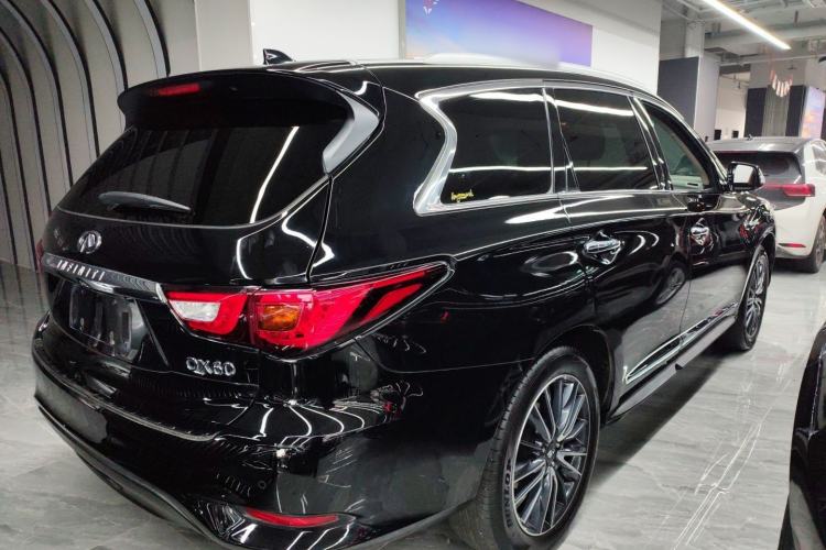 Used Infiniti QX60 2018 2.5 S/C Hybrid Two-Wheel-Drive Excellence Edition China VI Standard Exterior 3
