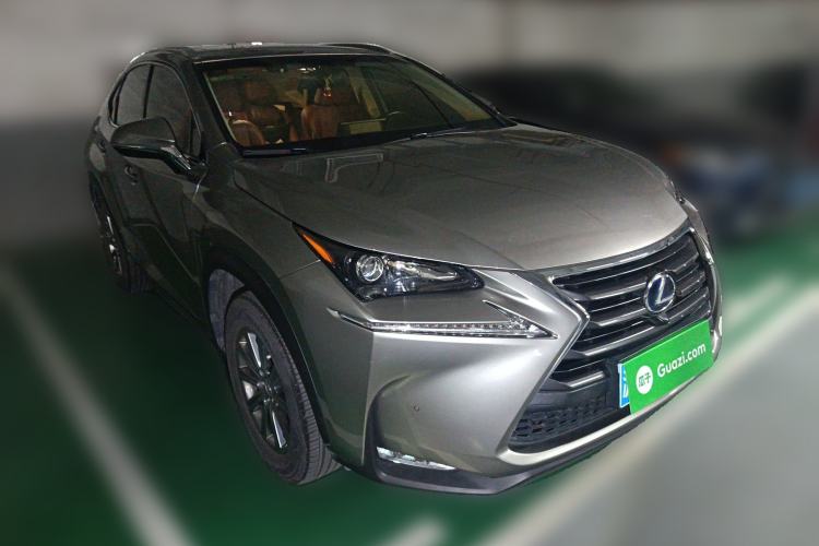 Used Lexus NX 2015 300h Front-Drive Fēngshàng Edition
