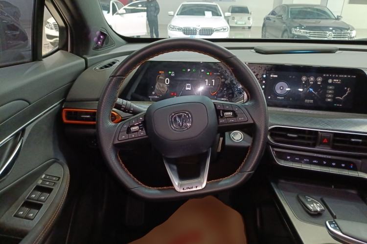 Used CHANGAN UNI-T 2022 1.5T Prestige Version
