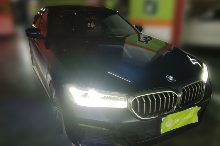 Used BMW 5 Series 2021 540i Sport Line M Sport Package Front Right 45 Deg