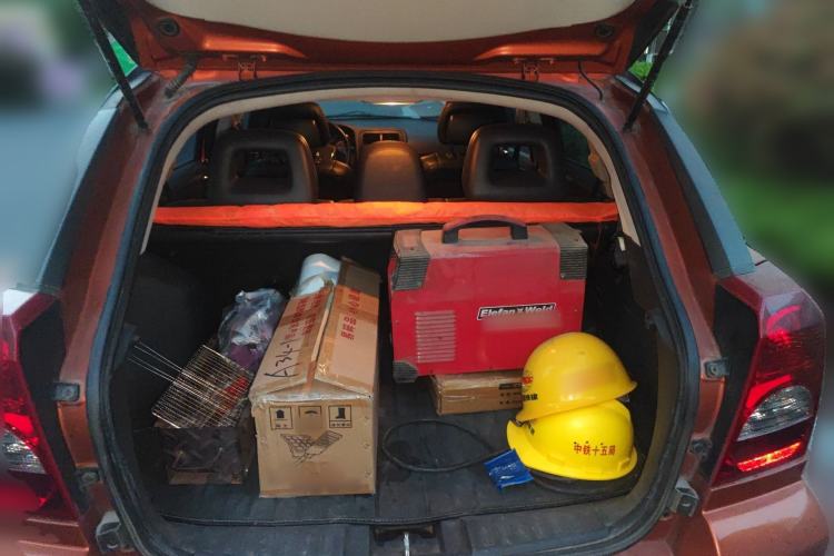 Used Dodge Caliber 2011 2.0 SXT Classic Edition Trunk