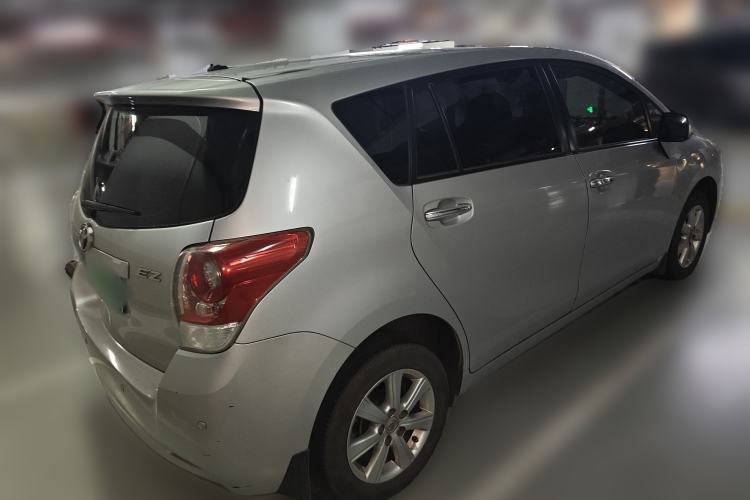 Used Toyota Verso 2014 Starlight 180E CVT Elite Edition
