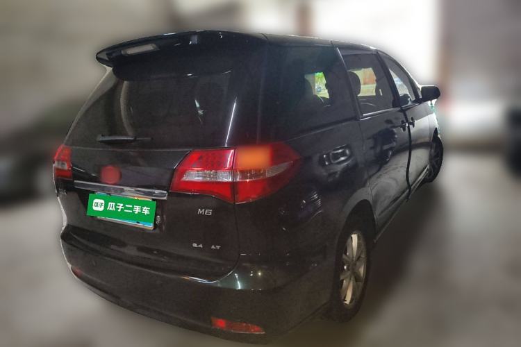 Used BYD M6 2013 2.4L Automatic Luxury Model