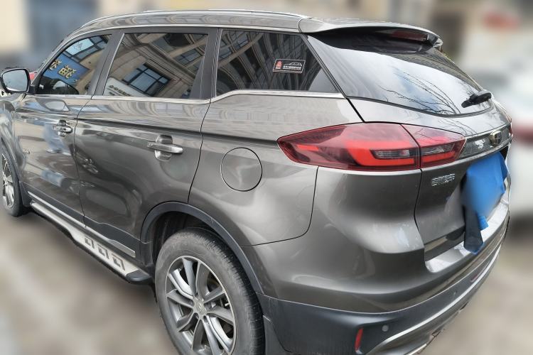 Used Geely Auto Emgrand X7 Sport 2018 1.8TD Automatic Two-Wheel Drive Smart 4G Connected Version
