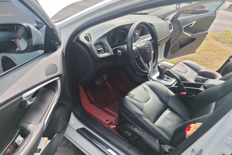 Used Volvo V40 2018 T3 Zhiya Edition Driver Seat