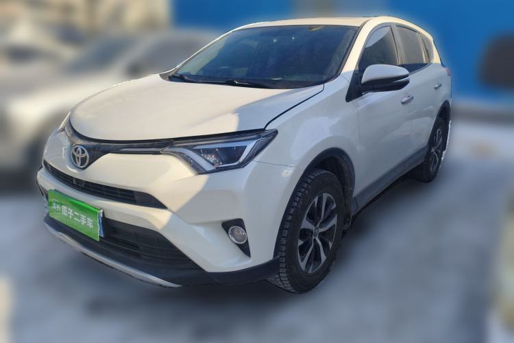 Used Toyota RAV4 2016 2.0L CVT 4x4 New Edition China V Standard