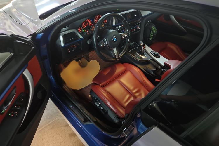 Used BMW 4 Series 2017 425i Gran Coupe Leading Model with M Sport Package
