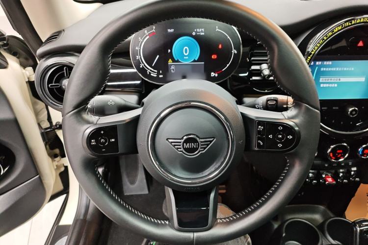 Used MINI MINI 2022 Updated 1.5T COOPER Classic Edition