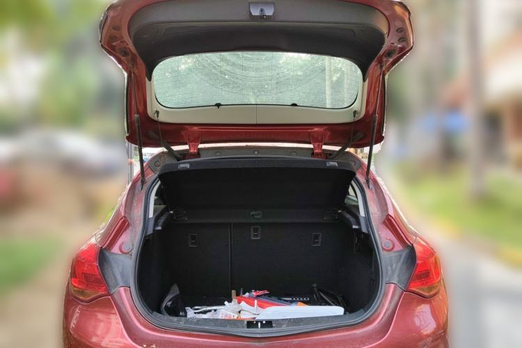 Used Buick GT 2013 XT 1.6L Automatic Fashion Edition