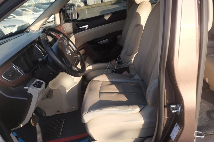 Used Buick GL8 2018 28T Luxury Model China VI Standard
