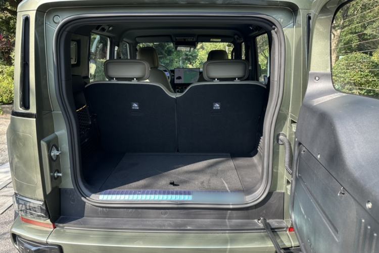 Used iCAR V23 2025 550 Two-Wheel Drive Intelligent Driving Version Trunk