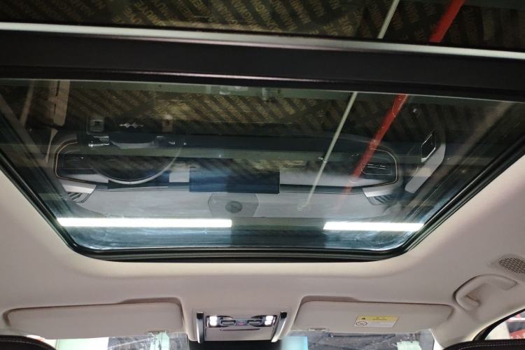 Used Formula Leopard Titanium 3 2025 501KM All-Wheel Drive Intelligent Driving Ultra Version Headliner