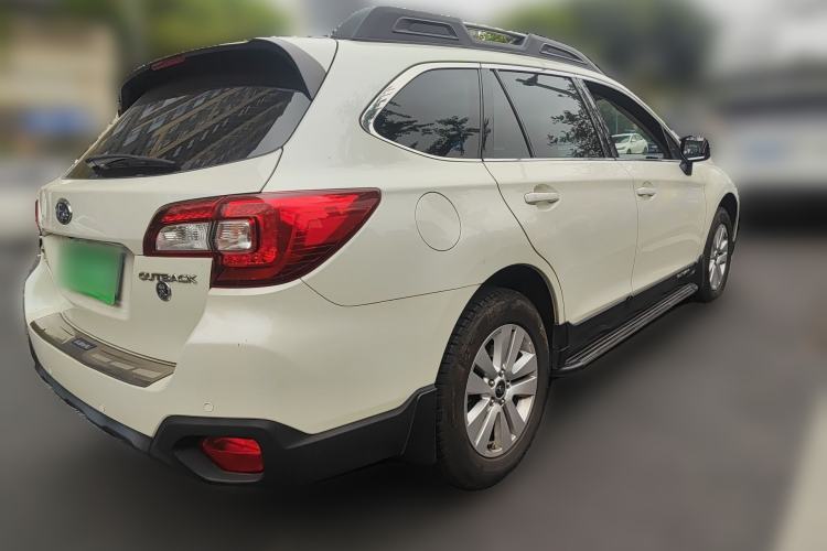 Used Subaru Outback 2015 2.5i Classic Edition Rear Right 45 Deg