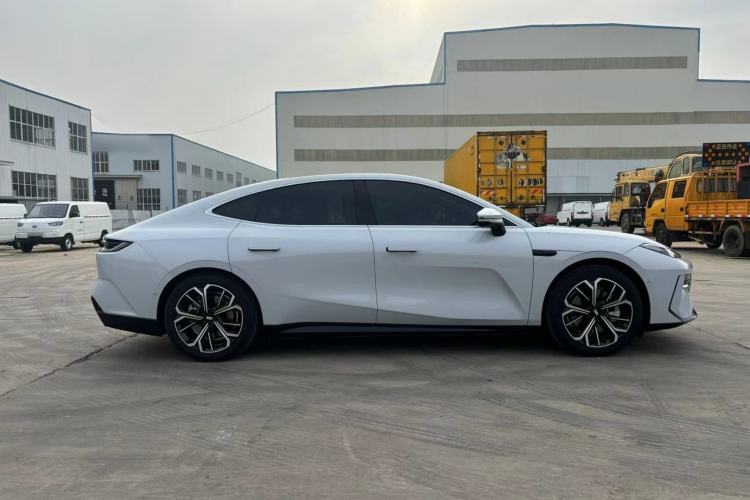 Used Geely Galaxy E8 2025 575 km Exploration Intelligent Driving Edition
