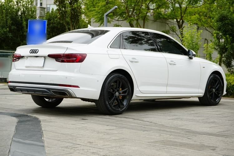 Used Audi A4L 2019 40 TFSI Sporty Version China VI