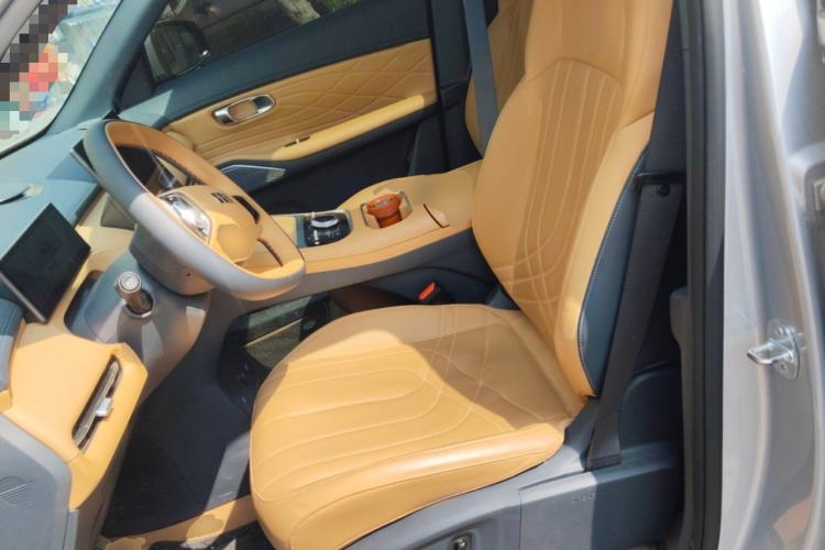 Used Geely Galaxy Xingjian 7 EM-i 2025 120km Exploration+ Version
