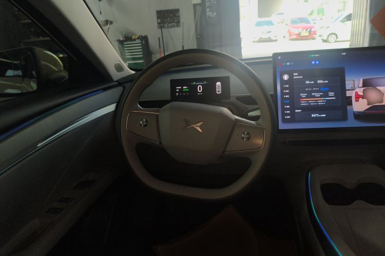 Used XPeng MONA M03 2024 620 with Ultra-Long Range Steering Wheel