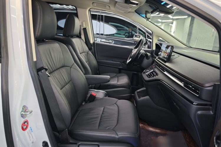 Used Honda Odyssey 2022 2.0L eHEV Sharp Enjoyment Edition Interior 7