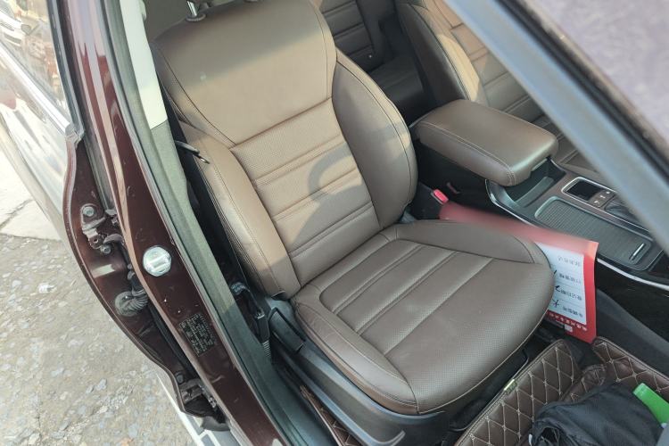 Used Kia Sorento 2015 Sorento L 2.4L Gasoline 4WD Elite Edition 5 Seats China V Emission Standard
