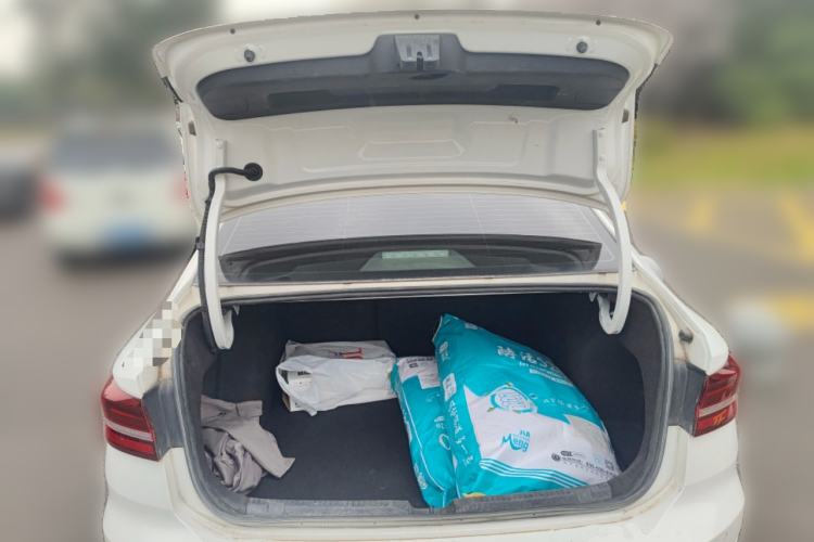 Used Volkswagen Lavida 2022 1.5L Automatic Comfort Edition Trunk