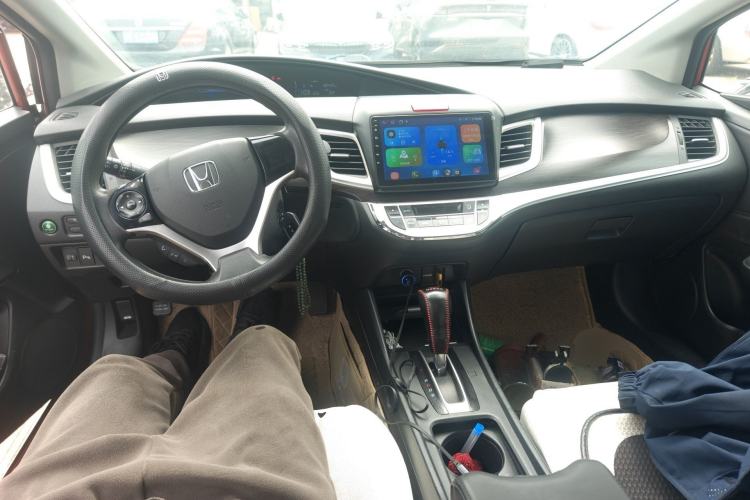 Used Honda Jade 2013 1.8L automatic Comfort version 5 seats