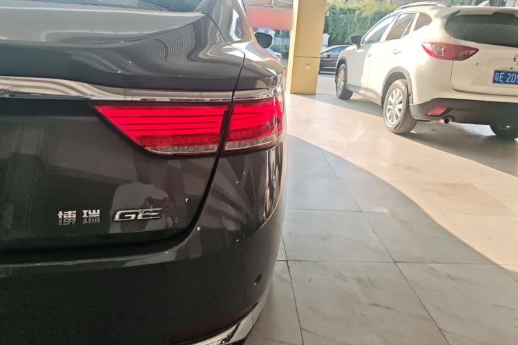 Used Geely Auto Emgrand GT 2018 1.5T MHEV Yaozun Edition Right Rear Taillight