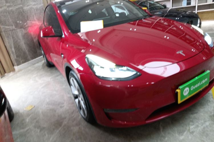 Used Tesla Model Y 2021 Long-Range All-Wheel-Drive Version