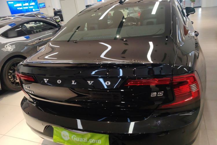 Used Volvo S90 2025 B5 Zhiyi Luxury Edition
