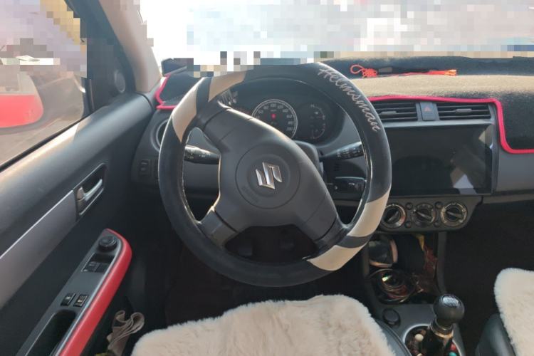 Used Suzuki Swift 2011 1.5L Manual Fashion Edition Steering Wheel