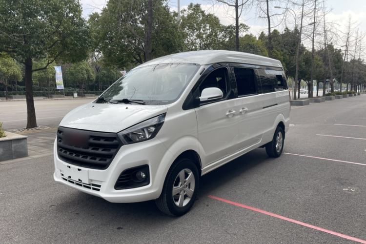 Used Jinbei Gold Hiace 2023 1.5L Passenger Van Travel Lion 9-Seater with Central Air Conditioning