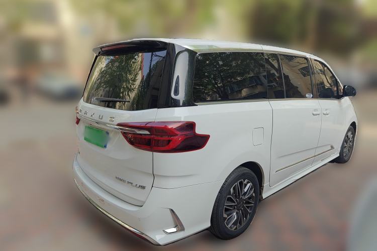 Used SAIC MAXUS G20 2023 Facelifted PLUS 2.0T Gasoline Automatic Luxury Edition